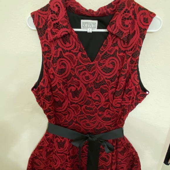 Red Dress - Picture 2 of 8